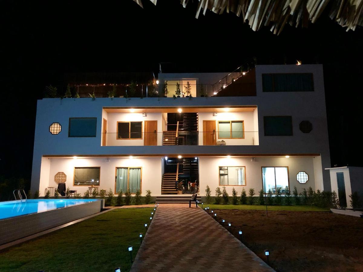 Wayla Villa@Maikhaobeach Mai Khao Exterior foto